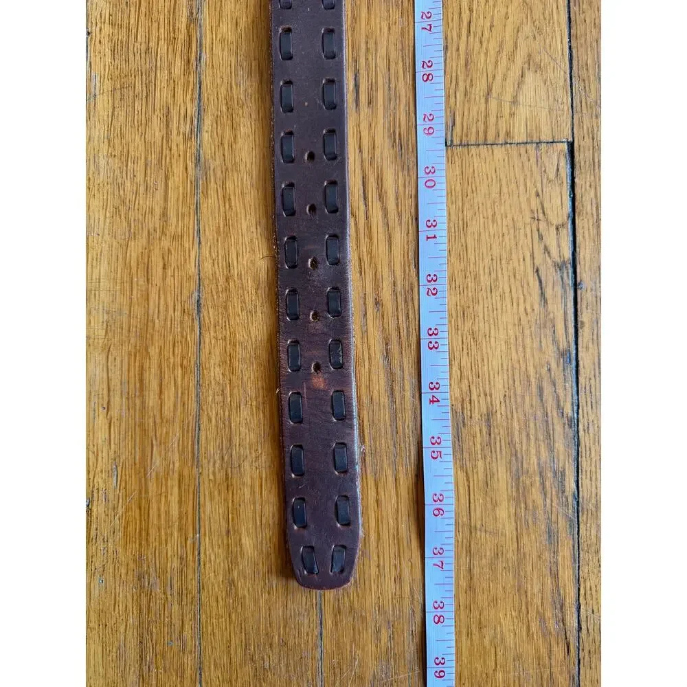 MOSSIMO SUPPLY Co. Distressed Brown Leather Belt w/Whipstitch Accent Womens sz S